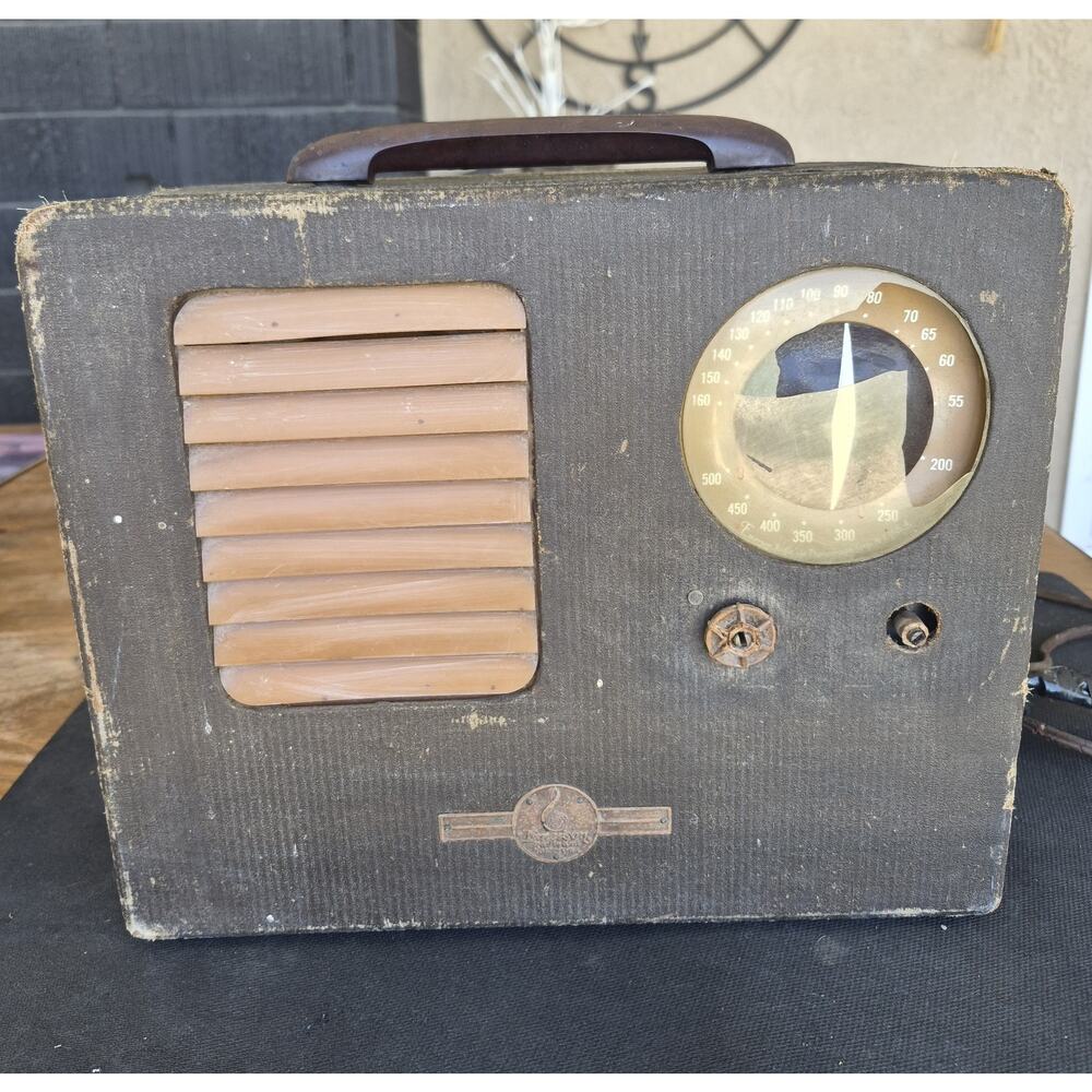 Vintage Emerson Tube Radio Wood Case And Handle